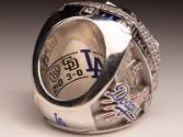 Los Angeles Dodgers 2020 World Series ring, 2021