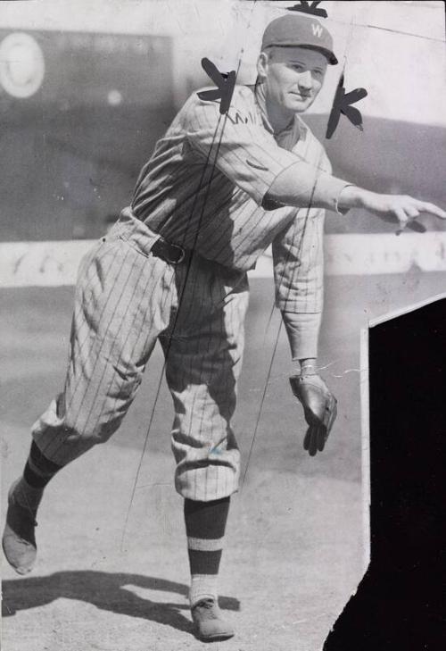 Walter Johnson Pitching photograph, 1913