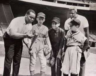 Monte Irvin and Jackie Robinson with Kids photograph, 1962
