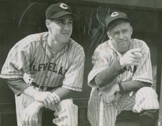 Bob Feller with Oscar Vitt photograph, 1938 May 04