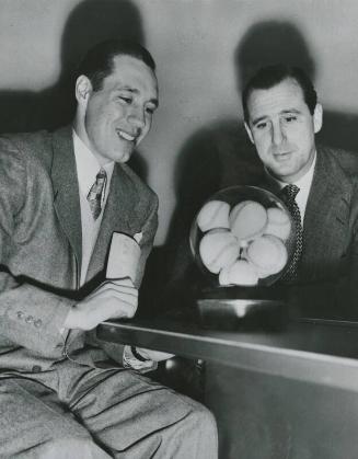 Bob Feller with Hank Greenberg photograph, 1951 January
