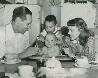 Bob Feller and Family at Home photograph, 1951 August 09