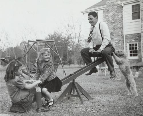 Mel Ott and Children photograph, 1942 January