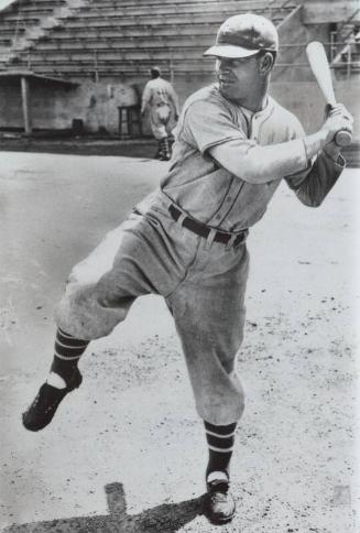 Mel Ott Batting photograph, 1936 or 1937
