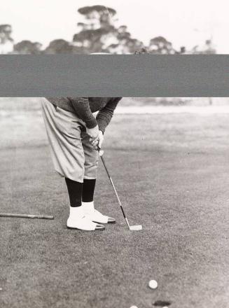 Babe Ruth Golfing photograph, 1934 February 12