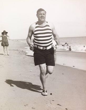 Babe Ruth Running on the Beach photograph, 1930
