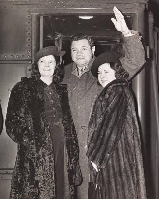 Babe, Claire, and Julia Ruth photograph, 1940 February 24