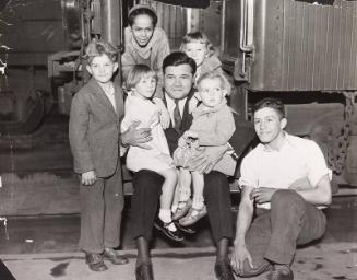 Babe Ruth with Children photograph, 1931 October 19