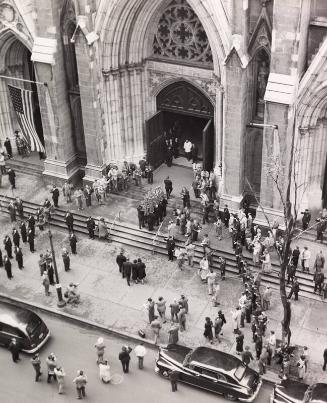 Babe Ruth's Casket Entering St. Patrick's Cathedral photograph, 1948 August 19