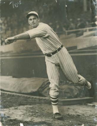 Bill Terry Pitching photograph, between 1923 and 1927