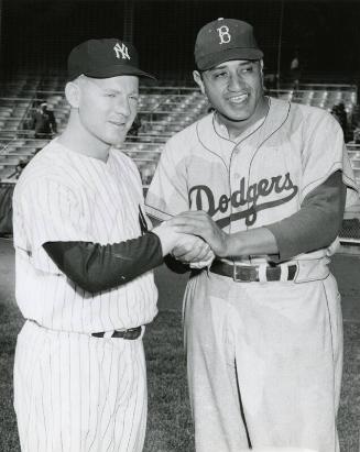 Don Newcombe and Whitey Ford photograph, 1955 September 28