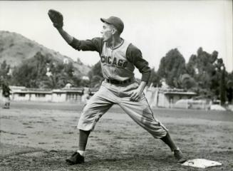 Eddie Waitkus Fielding photograph, 1941 March 15