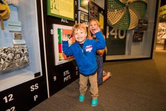 Children of Cody Ross at the National Baseball Hall of Fame and Museum photograph, 2017 May 26