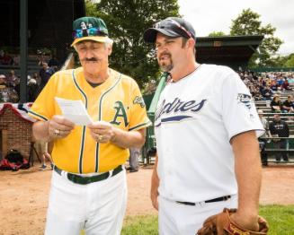 Rollie Fingers and Heath Bell Talking photograph, 2017 May 27