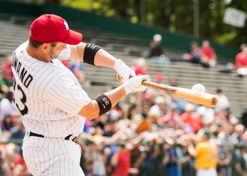 Aaron Rowand Batting photograph, 2017 May 27