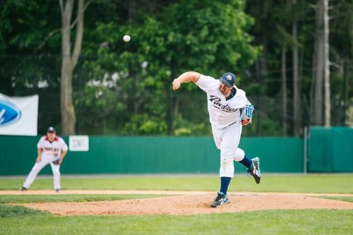 Heath Bell Pitching photograph, 2017 May 27