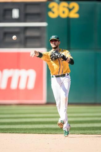 Jed Lowrie Throwing photograph, 2017 June 03