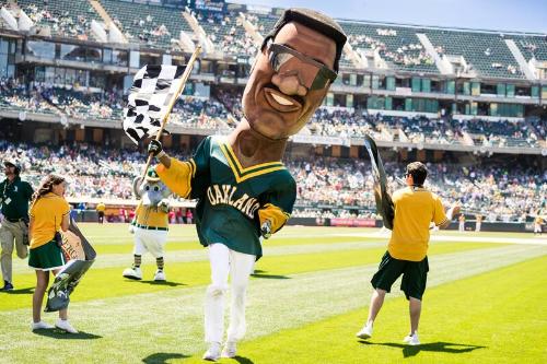 Rickey Henderson Mascot photograph, 2017 June 04