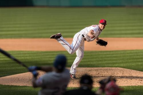 Max Scherzer Pitching photograph, 2017 June 11