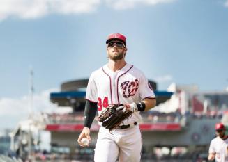 Bryce Harper on the Field photograph, 2017 June 11