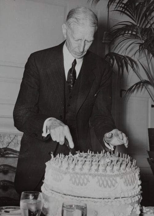 Connie Mack 78th Birthday photograph, 1940 December 23