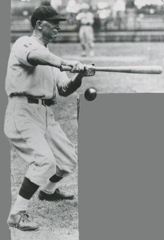 Fred Clarke Batting photograph, 1925 or 1926