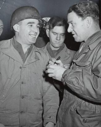 Mel Ott and Leo Durocher photograph, 1948 July 16