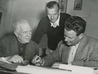 Tris Speaker with Dick Burton and Jimmy Thomson photograph, probably 1946