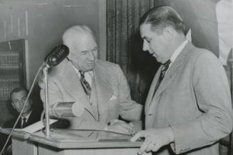Tris Speaker with Wilbur Evans photograph, 1951 January 11