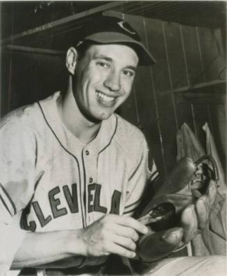 Bob Feller Soaps His Glove photograph, 1946 February 25