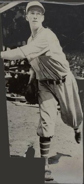 Lefty Grove Pitching photograph, 1929 or 1930