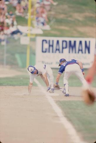 Paul Molitor at Third Base slide, 1986 March