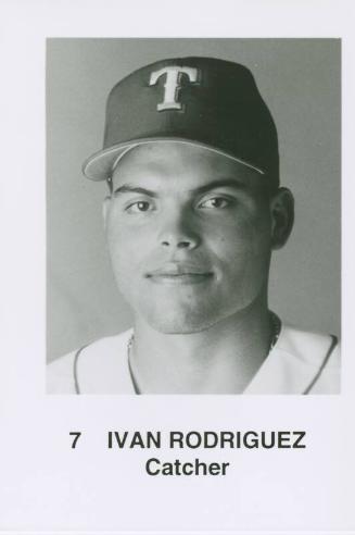 Iván Rodríguez Headshot photograph, 1995