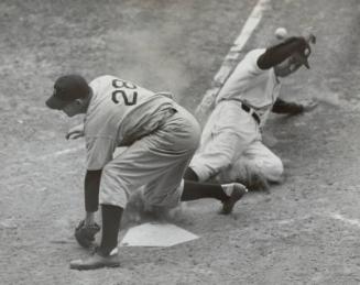 Charlie Gehringer Sliding photograph, 1940 or 1941