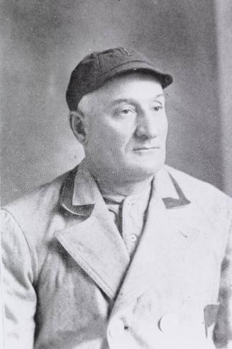Honus Wagner Coach photograph, probably 1918