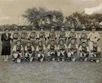 Fort Wayne Daisies Team photograph, 1953