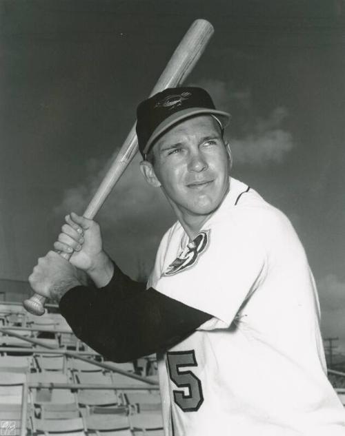 Brooks Robinson Posed Batting photograph, between 1958 and 1962