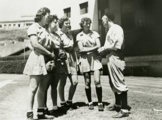 Grand Rapids Chicks with Johnny Rawlings at Spring Training in Cuba photograph, 1947
