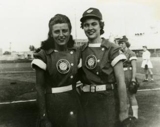 Teeny Petras and Charlene Barnett photograph, 1948