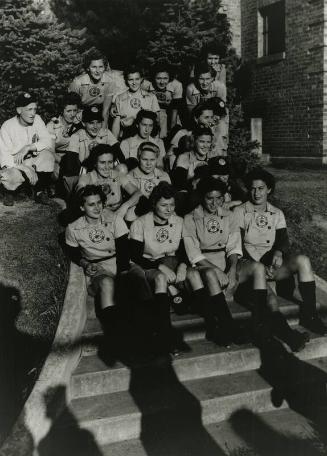 Grand Rapids Chicks Team photograph, 1946