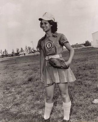 Shirley Stovroff photograph, 1948