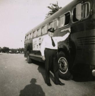 Walt Fidler with his Bus photograph, 1949