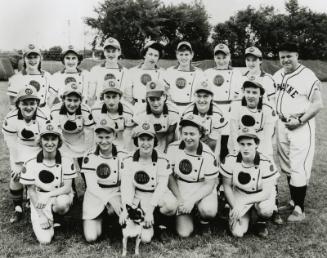 Fort Wayne Daisies Team photograph, 1952