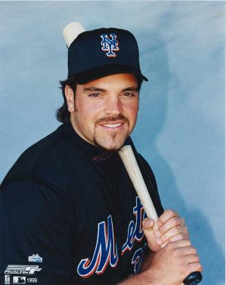 Mike Piazza photograph, 1999