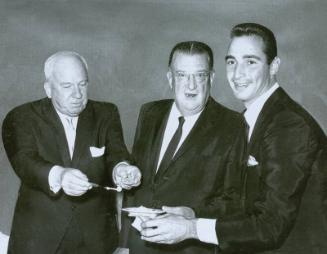 Walter O'Malley, Warren Giles and Sandy Koufax photograph, 1963 December 04