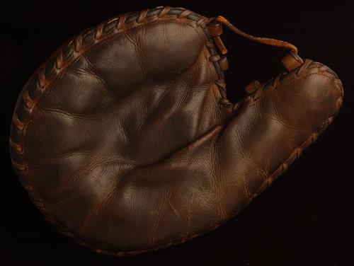 Lou Gehrig glove