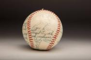 New York Yankees Autographed ball