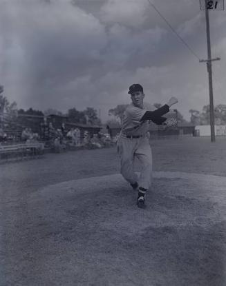 Ted Abernathy pitching negative , between 1955 and 1957