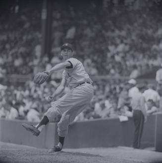 Hank Aguirre pitching negative , between 1960 and 1967