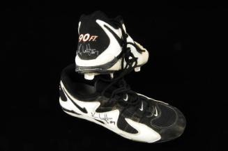 Kenny Lofton World Series Autographed shoes